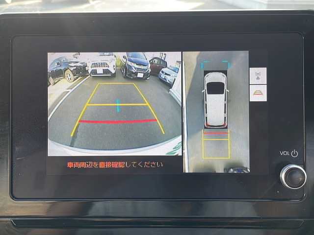トヨタ シエンタ ハイブリッド Z 神奈川県 2023(令5)年 3.2万km ホワイトパールクリスタルシャイン ・８インチナビ　/・全周囲モニター　/・純正ＥＴＣ　/・Ｂｌｕｅｔｏｏｔｈ　/・ＡｐｐｌｅＣａｒＰｌａｙ　ＡｎｄｒｏｉｄＡｕｔｏ　/・フルセグTV/・ハンズフリーデュアルパワースライドドア　/・後席用サンシェード　/・アクセサリーコンセントト（AC100V・1500W/インパネ1・荷室1/非常時給電システム付）/・運転席アームレスト/・本革巻きステアリング/・純正サイドバイザー/・レーダークルーズコントロール（停止保持機能あり）/・LEDヘッドライト/・ドライブレコーダー（TZ-DR210）/・スマートキー/・プッシュスタート