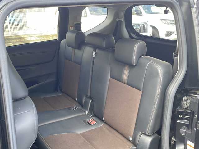 トヨタ シエンタ G クエロ 福岡県 2020(令2)年 5.1万km ブラックマイカ ワンオーナー/純正ナビ（Bluetooth・フルセグTV・CD・DVD再生）/ドライブレコーダー（前後）/USB入力端子/クリアランスソナー/コーナーセンサー/ビルトインETC/両側パワースライドドア/3列シート/レーンキープアシスト/パワーステアリング/パワーウィンドウ/アイドリングストップ/スマートキー/純正フロアマット/横滑り防止装置/盗難防止装置/衝突被害軽減システム/LEDオートライト/プッシュスタート/ABS/保証書/取扱説明書