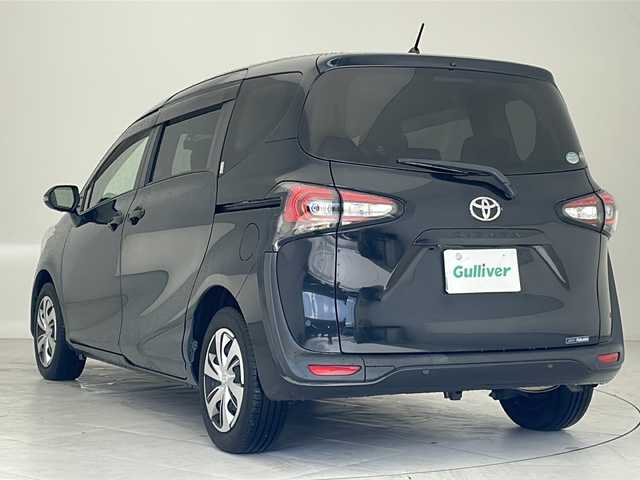 トヨタ シエンタ G クエロ 沖縄県 2020(令2)年 5.1万km ブラックマイカ 純正ナビ(ＮＳＺＴ－Ｙ６８Ｔ)/(フルセグＴＶ　Ｂｌｕｅｔｏｏｔｈ　ＣＤ　ＤＶＤ　ＡＭ　ＦＭ)　/パノラミックビューモニター　/ドライブレコーダー　/ＥＴＣ　　/ハーフレザーシート/ステアリングスイッチ/両側パワースライドドア　/トヨタセーフティセンス/・衝突被害軽減ブレーキ (プリクラッシュセーフティ)																																																		/・車線はみ出しアラート (レーンディパーチャーアラート)																									/・自動ハイビーム (オートマチックハイビーム)																									/スマートキー/プッシュスタート/アイドリングストップ/ＬＥＤヘッドライト　/オートライト/電動格納ミラー/クリアランスソナー/純正フロアマット/ドアバイザー/保証書/取扱説明書/記録簿
