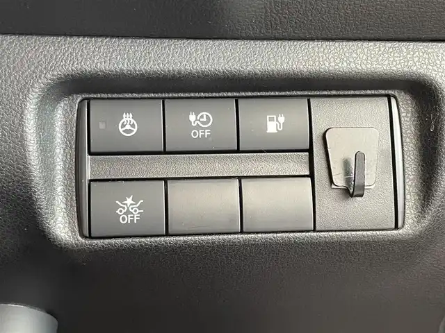 日産 リーフ X Vセレクション 宮城県 2023(令5)年 2.6万km ダークメタルグレー ワンオーナー/純正ナビ（AM/FM/BT）/フルセグTV/バックカメラ/全方位カメラ/レーダークルーズコントロール/レーンキープアシスト/衝突被害軽減装置/シートヒーター（全席）/ステアリングヒーター/ETC2.0/ドライブレコーダー/サマータイヤ純正AW（215/50R17）6mm/スタッドレス社外AW（215/50R17）7mm/保証書