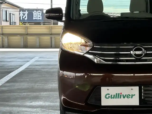 日産 デイズ ルークス X Vセレ +SeftyⅡ 静岡県 2015(平27)年 5.6万km モカブラウンP 純正SDナビ/(BT/CD/DVD/AM/FM/AUX)/フルセグTV/バックカメラ/全方位カメラ/両側パワスラ/電動格納ミラー/ETC/エマージェンシーブレーキ/スマートキー/プッシュスタート/ベンチシート