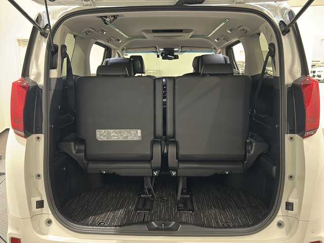 トヨタ アルファード S Cパッケージ 新潟県 2022(令4)年 5.6万km ホワイトパールクリスタルシャイン T-Connect SDナビゲーションシステム/・フルセグTV/・ナビ高精細9.2型TFTワイドタッチディスプレイ/・T-Connect DCMパッケージ/・オーディオBlu-ray、DVD、CD、SD、AM/FM/・USB/AUX/・地上デジタルTV/フリップダウンモニター/3眼LEDヘッドランプ/・ハイ・ロービーム/オートレベリング機能付）/・LEDクリアランスランプ/・イルミネーションデイライト機能付/トヨタセーフティーセンス/・プリクラッシュセーフティ/・レーントレーシングアシスト/・レーダークルーズコントロール（全車速追従機能付）/・ロードサインアシスト/・アダプティブハイビームシステム/シートベンチレーター/シートヒーター/ステアリングヒーター/ETC