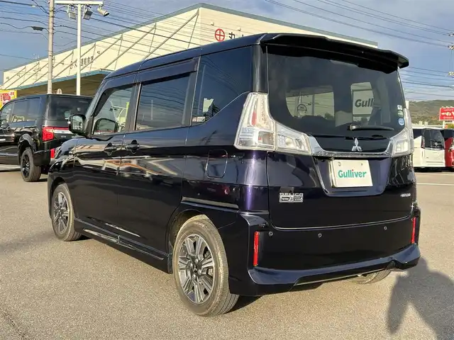 三菱 デリカＤ：２ カスタムHV　MV 岡山県 2019(平31)年 2.9万km ミッドナイトバイオレットメタリック 登録時走行距離28881km/社外8インチナビ/(AM/FM/CD/Bluetooth)/マルチアラウンドモニター/両側パワースライドドア/前後ドライブレコーダー/e-Assisut/・衝突被害軽減ブレーキシステム/・車線逸脱警報システム/レーダークルーズコントロール/ソナーシステム/横滑り防止装置/アイドリングストップ/D席シートヒーター/USB入力端子/純正フロアマット/15インチ純正AW/プッシュスタート/スマートキー
