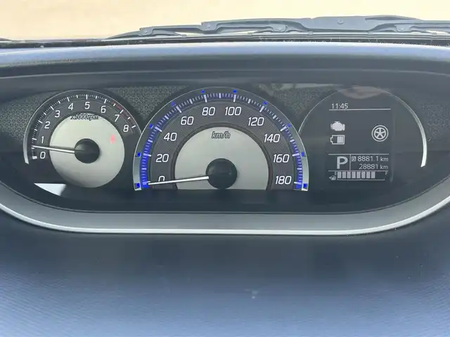 三菱 デリカＤ：２ カスタムHV　MV 岡山県 2019(平31)年 2.9万km ミッドナイトバイオレットメタリック 登録時走行距離28881km/社外8インチナビ/(AM/FM/CD/Bluetooth)/マルチアラウンドモニター/両側パワースライドドア/前後ドライブレコーダー/e-Assisut/・衝突被害軽減ブレーキシステム/・車線逸脱警報システム/レーダークルーズコントロール/ソナーシステム/横滑り防止装置/アイドリングストップ/D席シートヒーター/USB入力端子/純正フロアマット/15インチ純正AW/プッシュスタート/スマートキー