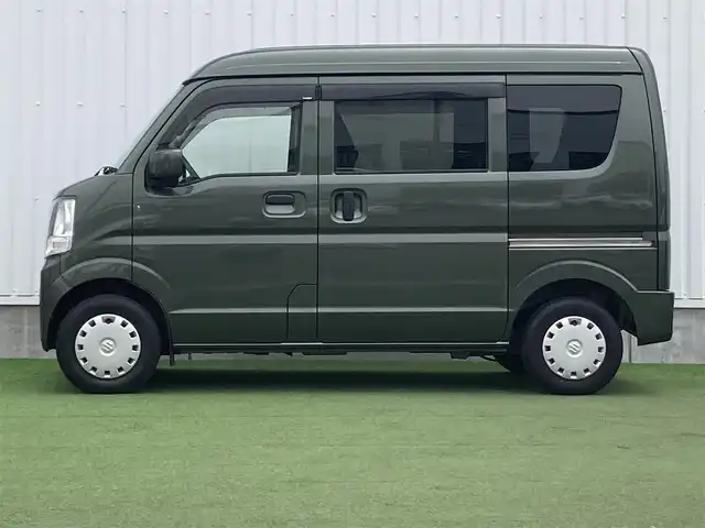 スズキ エブリイ JOIN 香川県 2021(令3)年 0.8万km クールカーキPM 登録時走行距離：7464km/ディーラーOPケンウッドナビ/　CD DVD BT フルセグTV/デュアルカメラブレーキサポート/レーンキープアシスト/クリアランスソナー/オートライト/レベライザヘッドライト/ドライブレコーダー/電動格納ミラー/純正樹脂フロアマット/ドアバイザー/リモコンキー/スペアキー/取扱説明書/新車時保証書/ワンオーナー