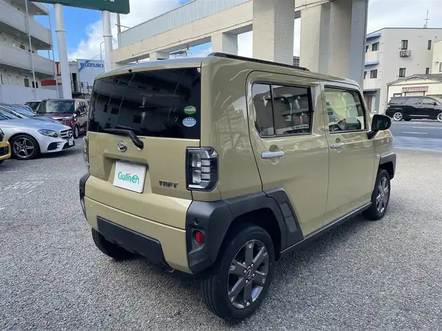ダイハツ タフト G ターボ 兵庫県 2020(令2)年 1.6万km サンドベージュメタリック 純正SDナビ　フルセグ、DVD、BT、AM、FM/全方位カメラ/ETC/前方ドライブレコーダー/衝突被害軽減ブレーキ/横滑り防止装置/コーナーセンサー/クルーズコントロール（追従あり）/スカイルーフ/シートヒーター/ステアリングスイッチ/プッシュスタート/スマートキー×２/純正フロアマット