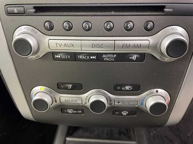 日産 ムラーノ 350XV FOUR Mビアンコ 道央・札幌 2012(平24)年 9.6万km ブリリアントホワイトパール ・4WD /サンルーフ/・純正ナビ  フルセグ/BT/CD/DVD/AUX/・BOSEサウンド/・レザーシート/・パワーシート/シートヒーター/・ルーフレール/・電動格納ミラー/ウィンカーミラー/・ドアバイザー/・冬タイヤ純正AW積込/・純正エンジンスターター/・取説/保証書/・スマートキー/スペアキー