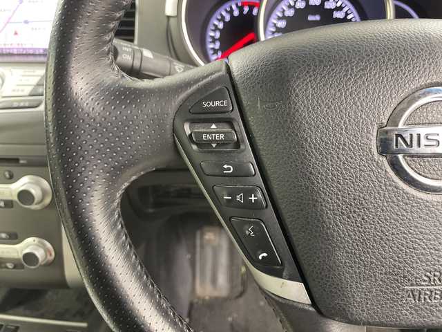 日産 ムラーノ 350XV FOUR Mビアンコ 道央・札幌 2012(平24)年 9.6万km ブリリアントホワイトパール ・4WD /サンルーフ/・純正ナビ  フルセグ/BT/CD/DVD/AUX/・BOSEサウンド/・レザーシート/・パワーシート/シートヒーター/・ルーフレール/・電動格納ミラー/ウィンカーミラー/・ドアバイザー/・冬タイヤ純正AW積込/・純正エンジンスターター/・取説/保証書/・スマートキー/スペアキー