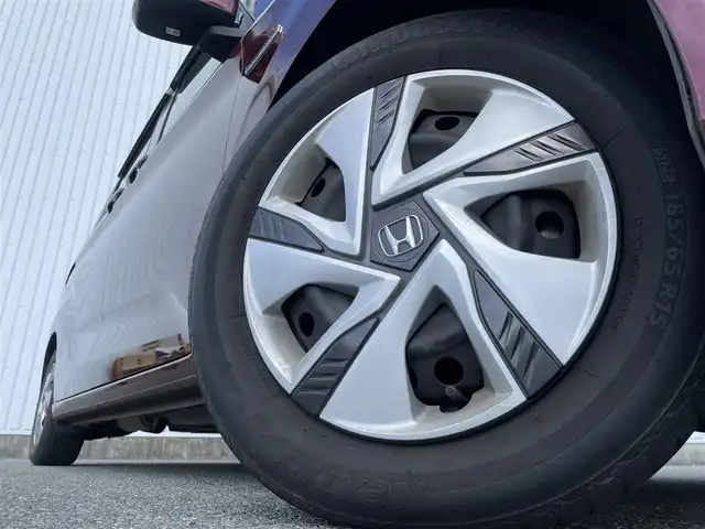 ホンダ フリード ハイブリット G ホンダセンシング 福岡県 2016(平28)年 5.3万km プレミアムディープロッソパール 純正ナビ/フルセグTV/CD/DVD/BT/AM/FM/HDMI/バックカメラ/ホンダセンシング/衝突軽減/レーンキープアシスト/レーダークルーズコントロール/両側パワースライドドア/ＬＥＤオートライト/ビルトインＥＴＣ/ステアリングリモコン/ウォークスルー/ロールサンシェード/スマートキー/プッシュスタート