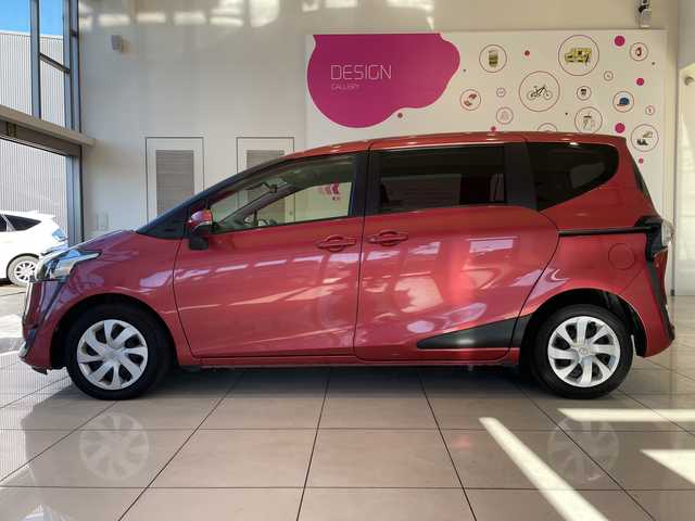 トヨタ シエンタ G 埼玉県 2017(平29)年 3.6万km レッドマイカM 純正ナビ/　　CD/DVD/BT/フルセグTV/バックカメラ/両側パワースライドドア/オートハイビーム/ステアリングスイッチ/アイドリングストップ/プッシュスタート/スペアキー/ETC/禁煙車