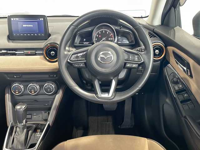 マツダ デミオ 13Sテーラードブラウン 富山県 2018(平30)年 5.3万km ディープクリスタルブルーマイカ 純正ナビ/ワンセグＴＶ/全方位カメラ/ＣＤ・ＤＶＤ・ＢＴ/レーダークルーズコントロール/レーンキープアシスト/コーナーセンサー/アイドリングストップ/オートライト/LEDヘッドライト/社外ＡＷ/純正フロアマット/シートヒーター/AAC/プッシュスタート/スマートキー/スペアキー/保証書/取扱説明書/記録簿