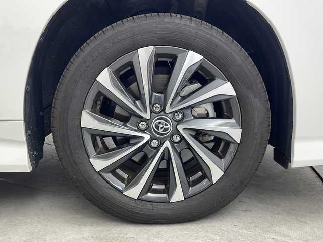トヨタ ヴォクシー S－Z 群馬県 2024(令6)年 1.6万km ホワイトパールクリスタルシャイン 衝突被害軽減ブレーキ　純正ナビ　バックカメラ　両側電動スライドドア　アダプティブクルーズコントロール　ハーフレザーシート　ステアリングリモコン　シートヒーター　レザーステアリング　スマートキー　禁煙車