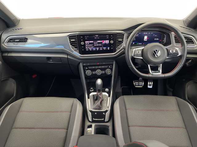 フォルクスワーゲン ＶＷ Ｔ－ロック TDI スポーツ 栃木県 2021(令3)年 1.7万km 赤Ⅱ ワンオーナー/ディーゼル/ターボ/純正ナビ/（Bluetooth/USB）/バックカメラ/Front Assist/Lane Assist/BSM/ACC/ドライバー疲労検知システム/コーナーセンサー/ビルトインETC/前方ドライブレコーダー/ルーフレール/禁煙車/赤/黒2トーン/オートライト/LEDヘッドライト/パドルシフト/横滑り防止装置/フォグランプ/スマートキー/プッシュスタート/アイドリングストップ/ステアリングスイッチ/革巻きステアリング/ウィンカーミラー/純正18インチアルミホイール/純正フロアマット