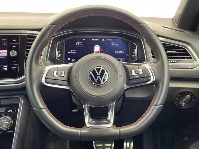 フォルクスワーゲン ＶＷ Ｔ－ロック TDI スポーツ 栃木県 2021(令3)年 1.7万km 赤Ⅱ ワンオーナー/ディーゼル/ターボ/純正ナビ/（Bluetooth/USB）/バックカメラ/Front Assist/Lane Assist/BSM/ACC/ドライバー疲労検知システム/コーナーセンサー/ビルトインETC/前方ドライブレコーダー/ルーフレール/禁煙車/赤/黒2トーン/オートライト/LEDヘッドライト/パドルシフト/横滑り防止装置/フォグランプ/スマートキー/プッシュスタート/アイドリングストップ/ステアリングスイッチ/革巻きステアリング/ウィンカーミラー/純正18インチアルミホイール/純正フロアマット