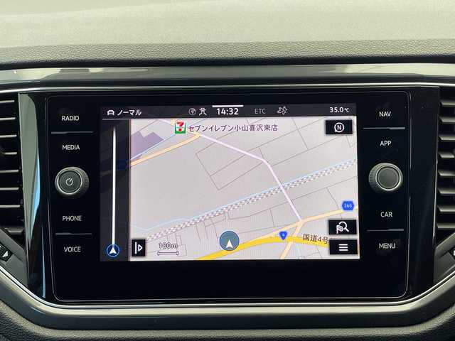 フォルクスワーゲン ＶＷ Ｔ－ロック TDI スポーツ 栃木県 2021(令3)年 1.7万km 赤Ⅱ ワンオーナー/ディーゼル/ターボ/純正ナビ/（Bluetooth/USB）/バックカメラ/Front Assist/Lane Assist/BSM/ACC/ドライバー疲労検知システム/コーナーセンサー/ビルトインETC/前方ドライブレコーダー/ルーフレール/禁煙車/赤/黒2トーン/オートライト/LEDヘッドライト/パドルシフト/横滑り防止装置/フォグランプ/スマートキー/プッシュスタート/アイドリングストップ/ステアリングスイッチ/革巻きステアリング/ウィンカーミラー/純正18インチアルミホイール/純正フロアマット