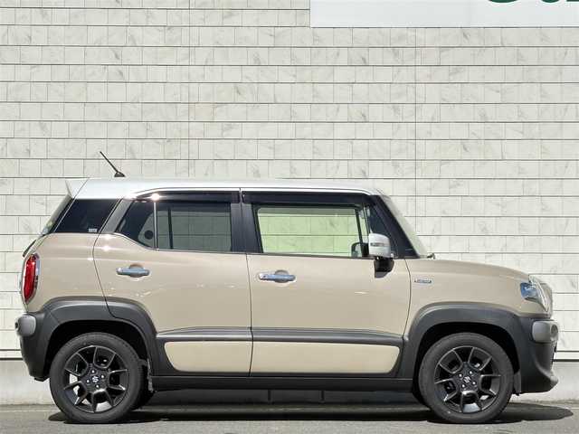 スズキ クロスビー HYBRID MZ 岩手県 2020(令2)年 6.9万km キャラバンアイボリーパールメタリック/ホワイト 2トーンルーフ 禁煙車/ワンオーナー/4WD/全方位カメラ/クルーズコントロール/前席シートヒーター/カロッツェリア8型ワイドナビ/→フルセグTV/Bluetooth/CD/DVD/FM/AM/バックカメラ/ステアリングスイッチ/横滑り防止装置/衝突軽減システム/レーンキープアシスト/ヒルホールドコントロール/オートライト/LEDヘッドライト/フォグライト/〇プッシュスタート/〇電動格納ミラー/〇ウィンカーミラー/〇ドアバイザー/〇フロアマット/〇シガーソケット/〇スマートキー/〇スペアキー/ビルトインETC/デジタルインナーミラー/冬タイヤ社外アルミホイール車載