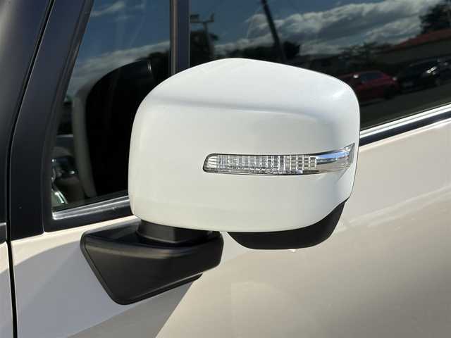 スズキ クロスビー HYBRID MZ 岩手県 2020(令2)年 6.9万km キャラバンアイボリーパールメタリック/ホワイト 2トーンルーフ 禁煙車/ワンオーナー/4WD/全方位カメラ/クルーズコントロール/前席シートヒーター/カロッツェリア8型ワイドナビ/→フルセグTV/Bluetooth/CD/DVD/FM/AM/バックカメラ/ステアリングスイッチ/横滑り防止装置/衝突軽減システム/レーンキープアシスト/ヒルホールドコントロール/オートライト/LEDヘッドライト/フォグライト/〇プッシュスタート/〇電動格納ミラー/〇ウィンカーミラー/〇ドアバイザー/〇フロアマット/〇シガーソケット/〇スマートキー/〇スペアキー/ビルトインETC/デジタルインナーミラー/冬タイヤ社外アルミホイール車載