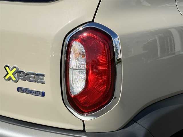 スズキ クロスビー HYBRID MZ 岩手県 2020(令2)年 6.9万km キャラバンアイボリーパールメタリック/ホワイト 2トーンルーフ 禁煙車/ワンオーナー/4WD/全方位カメラ/クルーズコントロール/前席シートヒーター/カロッツェリア8型ワイドナビ/→フルセグTV/Bluetooth/CD/DVD/FM/AM/バックカメラ/ステアリングスイッチ/横滑り防止装置/衝突軽減システム/レーンキープアシスト/ヒルホールドコントロール/オートライト/LEDヘッドライト/フォグライト/〇プッシュスタート/〇電動格納ミラー/〇ウィンカーミラー/〇ドアバイザー/〇フロアマット/〇シガーソケット/〇スマートキー/〇スペアキー/ビルトインETC/デジタルインナーミラー/冬タイヤ社外アルミホイール車載