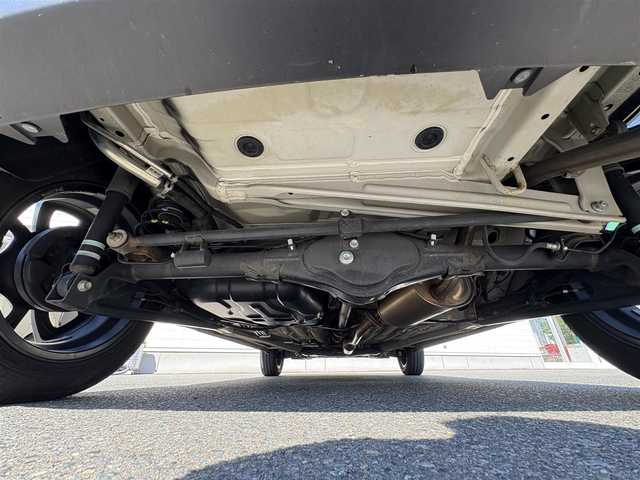 スズキ クロスビー HYBRID MZ 岩手県 2020(令2)年 6.9万km キャラバンアイボリーパールメタリック/ホワイト 2トーンルーフ 禁煙車/ワンオーナー/4WD/全方位カメラ/クルーズコントロール/前席シートヒーター/カロッツェリア8型ワイドナビ/→フルセグTV/Bluetooth/CD/DVD/FM/AM/バックカメラ/ステアリングスイッチ/横滑り防止装置/衝突軽減システム/レーンキープアシスト/ヒルホールドコントロール/オートライト/LEDヘッドライト/フォグライト/〇プッシュスタート/〇電動格納ミラー/〇ウィンカーミラー/〇ドアバイザー/〇フロアマット/〇シガーソケット/〇スマートキー/〇スペアキー/ビルトインETC/デジタルインナーミラー/冬タイヤ社外アルミホイール車載