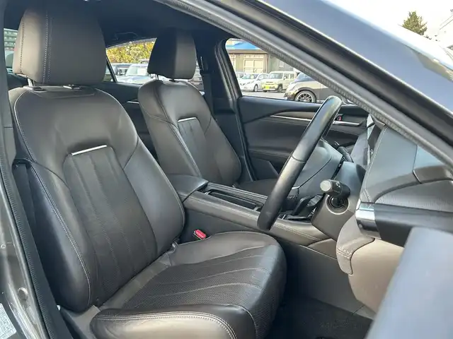 マツダ アテンザ セダン 25S Lパッケージ 道央・札幌 2019(平31)年 2.5万km マシーングレープレミアムM ・マツダコネクトナビ/・バックカメラ/・Bluetooth/・ワンセグTV/・DVD再生可能/・i　stop/・パーキングアシスト/・アイドリングストップ/・レーンキープアシスト/・コーナーセンサー/・ETC/・茶革シート/・シートヒーター/・エアシート/・パドルシフト/・純正19インチAW/・積込スタッドレス付き