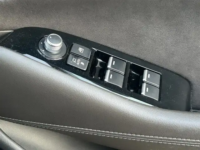 マツダ アテンザ セダン 25S Lパッケージ 道央・札幌 2019(平31)年 2.5万km マシーングレープレミアムM ・マツダコネクトナビ/・バックカメラ/・Bluetooth/・ワンセグTV/・DVD再生可能/・i　stop/・パーキングアシスト/・アイドリングストップ/・レーンキープアシスト/・コーナーセンサー/・ETC/・茶革シート/・シートヒーター/・エアシート/・パドルシフト/・純正19インチAW/・積込スタッドレス付き