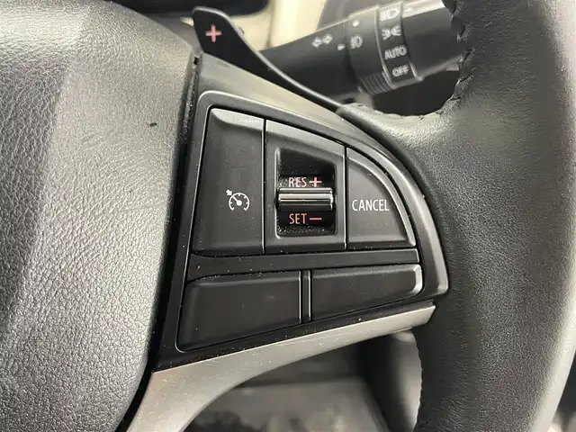 スズキ クロスビー HYBRID MZ 愛知県 2018(平30)年 7.5万km スーパーブラックパール 3トーンコーディネート 純正８型ナビ　全方位カメラ　禁煙車　シートヒーター　フルセグＴＶ　Ｂｌｕｅｔｏｏｔｈ　ＵＳＢ　ＥＴＣ　デュアルセンサーブレーキ　衝突軽減　車線逸脱　リヤパーキングセンサー　ＬＥＤオートライト　クルコン