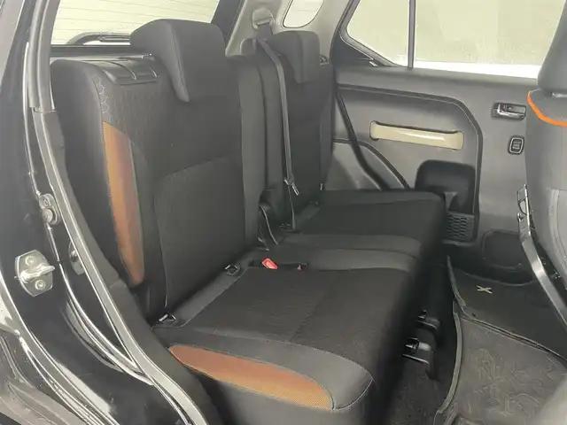 スズキ クロスビー HYBRID MZ 愛知県 2018(平30)年 7.5万km スーパーブラックパール 3トーンコーディネート 純正８型ナビ　全方位カメラ　禁煙車　シートヒーター　フルセグＴＶ　Ｂｌｕｅｔｏｏｔｈ　ＵＳＢ　ＥＴＣ　デュアルセンサーブレーキ　衝突軽減　車線逸脱　リヤパーキングセンサー　ＬＥＤオートライト　クルコン