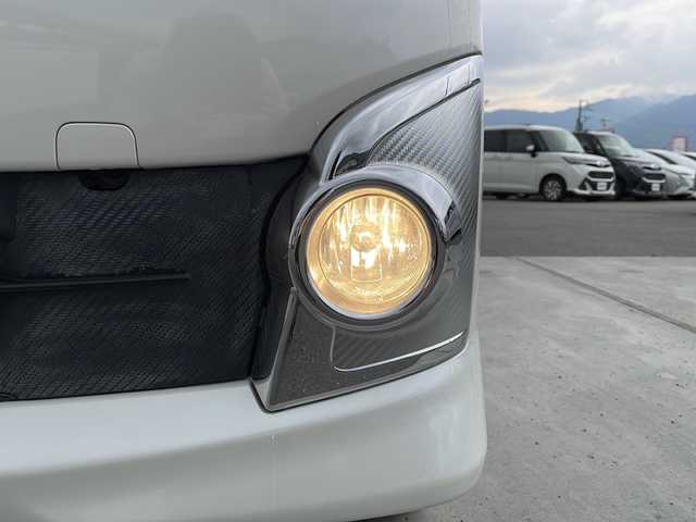 ダイハツ タント カスタム RS トップED SA 新潟県 2015(平27)年 10.4万km パールホワイトⅢ 純正SDナビ/バックモニター/ETC/パワーステアリング/両側パワースライドドア/オートエアコン/フルセグTV/ハーフレザーシート/4WD/アイドリングストップ/Bluetooth/14インチAW