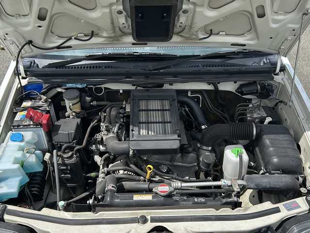 スズキ ジムニー ワイルドウィンド 山口県 2007(平19)年 9.4万km パールホワイト 社外CD/USB/BT/純正１６インチアルミホイール/社外バンパーガード/ハードタイヤケース/右前席シートヒーター/革巻きステアリング/ヘッドライトレベライザー/ミラーヒーター/純正キーレス/フロアマット/ドアバイザー/ETC/電動格納ドアミラー