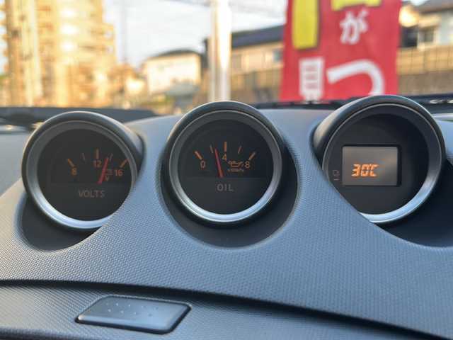 日産 フェアレディ Ｚ バージョンS 愛知県 2002(平14)年 7.6万km ダイヤモンドシルバー /禁煙車//社外ナビ(AVIC-MRP007)//社外１９インチアルミ//アミューズチタンマフラー//ビルシュタイン車高調//社外ステアリング//ETC//キーレスエントリー//電動格納ミラー//フロアマット//新車保証書//スペアキー