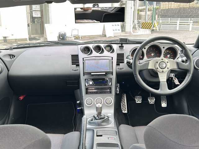 日産 フェアレディ Ｚ バージョンS 愛知県 2002(平14)年 7.6万km ダイヤモンドシルバー /禁煙車//社外ナビ(AVIC-MRP007)//社外１９インチアルミ//アミューズチタンマフラー//ビルシュタイン車高調//社外ステアリング//ETC//キーレスエントリー//電動格納ミラー//フロアマット//新車保証書//スペアキー