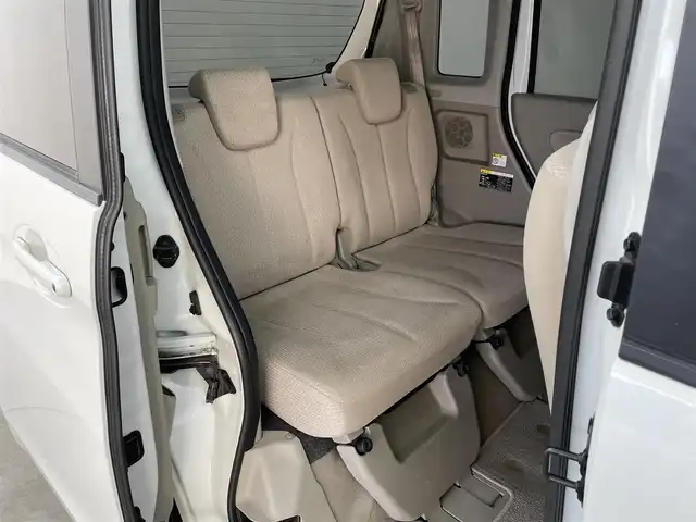 スズキ スペーシア X 大分県 2016(平28)年 7.1万km クリスタルホワイトP プッシュスタート/両側電動スライド/スマートキー/電動格納ミラー/後席サンシェード/ドアバイザー/オートライト/シートヒーター（運転席のみ）/純正フロアマット/アイドリングストップ/オートエアコン