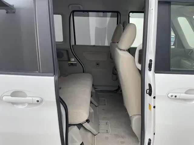 スズキ スペーシア X 大分県 2016(平28)年 7.1万km クリスタルホワイトP プッシュスタート/両側電動スライド/スマートキー/電動格納ミラー/後席サンシェード/ドアバイザー/オートライト/シートヒーター（運転席のみ）/純正フロアマット/アイドリングストップ/オートエアコン