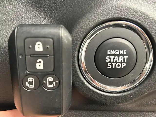 スズキ スペーシア カスタム HYBRID XS ターボ 道南・函館 2024(令6)年 1.2万km ピュアホワイトP /純正ナビ//フルセグTV//全方位カメラ//スズキセーフティーサポート//デュアルセンサーブレーキサポート//ふらつき警報//車線逸脱抑制//発進お知らせ//両側パワースライドドア//ハーフレザーシート//前席シートヒーター//革巻きステアリング//ハンドルヒーター//パドルシフト//クルーズコントロール//横滑り防止//アイドリングストップ//LEDヘッドライト//フォグランプ