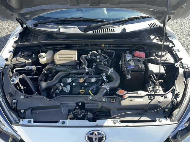 トヨタ コペン GRスポーツ 東京都 2022(令4)年 1.8万km パールホワイトⅢ Apple CarPlay対応ディスプレイオーディオ/純正MOMOステアリング/純正レカロシート/シートヒーター/HKSマフラー/BBS製アルミホイール/LEDヘッドライト/スマートキー/ETC/横滑り防止装置/保証書/取扱説明書