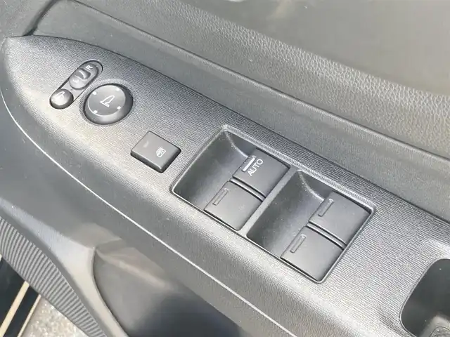 ホンダ Ｎ ＷＧＮ G Lパッケージ 岡山県 2018(平30)年 5.4万km クリスタルブラックパール 社外メモリナビ　CN-RE04D/(Bluetooth、CD、DVD、フルセグTV、AM、FM)/バックカメラ/USB充電ポート2口/ETC/プッシュスタート/ABS/横滑り防止装置/ヘッドライトLED/スマートキー/取扱説明書/保証書