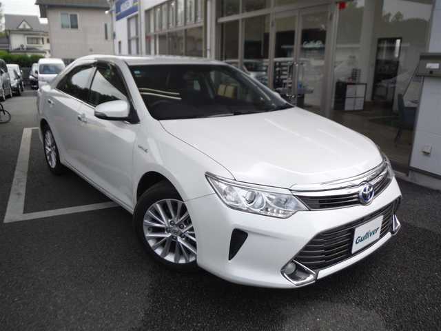 トヨタ カムリ ハイブリット Gパッケージ 東京都 2015(平27)年 7.3万km パール 保証書・取説あり/純正ナビ・TV（ジャンパー付）/　BLUETOOTH・ETC/　バックカメラ/ドラレコ前後/クルーズコントロール/D席パワーシート/キセノンライト/スマートキー×2個