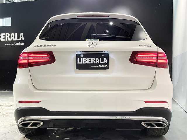 メルセデス・ベンツ ＧＬＣ２２０ d 4マチックスポーツ 道央・札幌 2018(平30)年 3.1万km ダイヤモンドホワイト AMGスタイリングパッケージ/レーダーセーフティパッケージ/・アクティブブレーキアシスト/・アクティブレーンキーピングアシスト/・アクティブブラインドスポットアシスト/・ディスタンスパイロットディストロニック/・PRE-SAFE/360°カメラシステム/LEDインテリジェントライトシステム/アクティブハイビームアシストプラス/パーキングパイロット(縦列/並列駐車)/パークトロニック/メモリー付パワーシート(D/N)/電動ランバーサポート(D/N)/シートヒーター(D/N)/ヘッドアップディスプレイ/COMANDシステム/・フルセグTVチューナー/・ETC2.0/社外ドライブレコーダー(前後/車内)/アンビエントライト(3色)/EASY-PACK自動開閉テールゲート/フットトランクオープナー