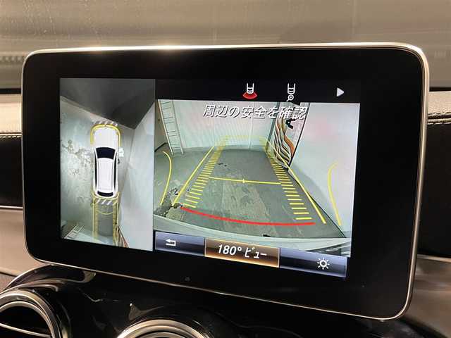 メルセデス・ベンツ ＧＬＣ２２０ d 4マチックスポーツ 道央・札幌 2018(平30)年 3.1万km ダイヤモンドホワイト AMGスタイリングパッケージ/レーダーセーフティパッケージ/・アクティブブレーキアシスト/・アクティブレーンキーピングアシスト/・アクティブブラインドスポットアシスト/・ディスタンスパイロットディストロニック/・PRE-SAFE/360°カメラシステム/LEDインテリジェントライトシステム/アクティブハイビームアシストプラス/パーキングパイロット(縦列/並列駐車)/パークトロニック/メモリー付パワーシート(D/N)/電動ランバーサポート(D/N)/シートヒーター(D/N)/ヘッドアップディスプレイ/COMANDシステム/・フルセグTVチューナー/・ETC2.0/社外ドライブレコーダー(前後/車内)/アンビエントライト(3色)/EASY-PACK自動開閉テールゲート/フットトランクオープナー