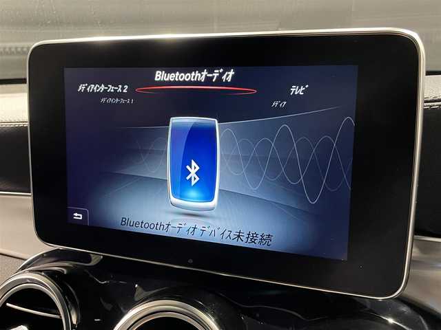 メルセデス・ベンツ ＧＬＣ２２０ d 4マチックスポーツ 道央・札幌 2018(平30)年 3.1万km ダイヤモンドホワイト AMGスタイリングパッケージ/レーダーセーフティパッケージ/・アクティブブレーキアシスト/・アクティブレーンキーピングアシスト/・アクティブブラインドスポットアシスト/・ディスタンスパイロットディストロニック/・PRE-SAFE/360°カメラシステム/LEDインテリジェントライトシステム/アクティブハイビームアシストプラス/パーキングパイロット(縦列/並列駐車)/パークトロニック/メモリー付パワーシート(D/N)/電動ランバーサポート(D/N)/シートヒーター(D/N)/ヘッドアップディスプレイ/COMANDシステム/・フルセグTVチューナー/・ETC2.0/社外ドライブレコーダー(前後/車内)/アンビエントライト(3色)/EASY-PACK自動開閉テールゲート/フットトランクオープナー
