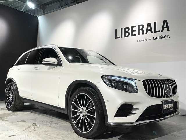 メルセデス・ベンツ ＧＬＣ２２０ d 4マチックスポーツ 道央・札幌 2018(平30)年 3.1万km ダイヤモンドホワイト AMGスタイリングパッケージ/レーダーセーフティパッケージ/・アクティブブレーキアシスト/・アクティブレーンキーピングアシスト/・アクティブブラインドスポットアシスト/・ディスタンスパイロットディストロニック/・PRE-SAFE/360°カメラシステム/LEDインテリジェントライトシステム/アクティブハイビームアシストプラス/パーキングパイロット(縦列/並列駐車)/パークトロニック/メモリー付パワーシート(D/N)/電動ランバーサポート(D/N)/シートヒーター(D/N)/ヘッドアップディスプレイ/COMANDシステム/・フルセグTVチューナー/・ETC2.0/社外ドライブレコーダー(前後/車内)/アンビエントライト(3色)/EASY-PACK自動開閉テールゲート/フットトランクオープナー