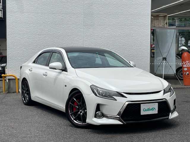 トヨタ マークＸ 350S G’s カーボンルーフ 愛知県 2013(平25)年 14.4万km ホワイトパールクリスタルシャイン /禁煙車//社外HDDナビ【AVIC-ZH0007】/フルセグTV・CD・DVD・Bluetooth・AM・FM//カーボンルーフ//バックカメラ　//HIDオートライト//純正G’s 19インチアルミホイール//G’s ブレーキキャリパー//寒冷地使用/リアワイパー/フロントワイパーデアイサー//トラクションコントロール【TRC】//ビークルスタビリティコントロール【VSC】//フロントフォグランプ//プッシュスタート//ビルトインETC//ドラレコ//スペアキー1本//取扱説明書・ナビ説明書//保証書