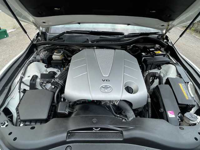 トヨタ マークＸ 350S G’s カーボンルーフ 愛知県 2013(平25)年 14.4万km ホワイトパールクリスタルシャイン /禁煙車//社外HDDナビ【AVIC-ZH0007】/フルセグTV・CD・DVD・Bluetooth・AM・FM//カーボンルーフ//バックカメラ　//HIDオートライト//純正G’s 19インチアルミホイール//G’s ブレーキキャリパー//寒冷地使用/リアワイパー/フロントワイパーデアイサー//トラクションコントロール【TRC】//ビークルスタビリティコントロール【VSC】//フロントフォグランプ//プッシュスタート//ビルトインETC//ドラレコ//スペアキー1本//取扱説明書・ナビ説明書//保証書