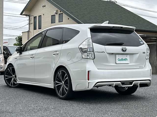 トヨタ プリウス α S ツーリングセレクション 茨城県 2013(平25)年 11.8万km ホワイトパールクリスタルシャイン 純正ＳＤナビ/バックカメラ/ビルトインＥＴＣ/ドライブレコーダー/フルセグＴＶ/ＣＤ/ＤＶＤ/Ｂｌｕｅｔｏｏｔｈ/ＵＳＢ/純正フロアマット/社外エアロ/社外アルミホイール/オートライト　