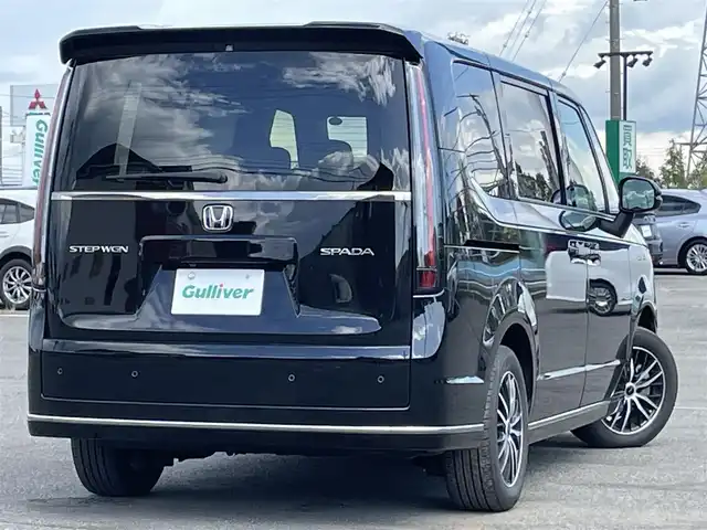 ホンダ ステップワゴン スパーダ 道央・札幌 2023(令5)年 3.3万km クリスタルブラックパール ４WD/寒冷地仕様/純正メモリーナビ/CD/DVD/BT/フルセグ/ホンダセンシング/衝突被害軽減ブレーキ/横滑り防止装置/レーダークルーズコントロール/レーンキープアシスト/クリアランスソナー/バックカメラ/ビルトインETC/アイドリングストップ/ワイパーデアイサー/ECOMODE/両側パワースライドドア/パワーバックドア/前席シートヒーター/ハーフレザーシート/革巻きステアリング/ステアリングリモコン/パドルシフト/電動パーキング/ブレーキホールド/MTモード付AT/プッシュスタート/スマートキー/LEDヘッドライト/オートライト/オートマチックハイビーム/フォグランプ/電動格納ミラー/ウィンカーミラー/社外フロアマット/ドアバイザー