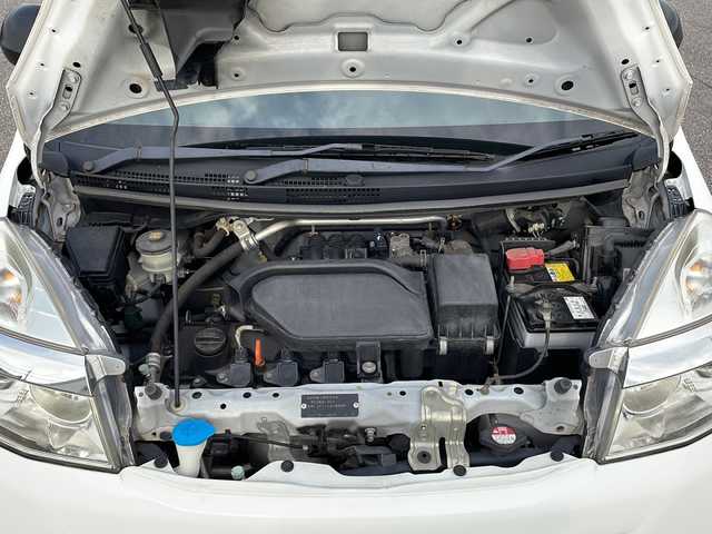 ホンダ ライフ C 富山県 2013(平25)年 9.2万km タフタホワイト 禁煙車/社外メモリナビ/純正フロアマット/社外ＥＴＣ/リモコンキー/ハロゲンヘッドライト/横滑り防止装置/パワーウィンドウ