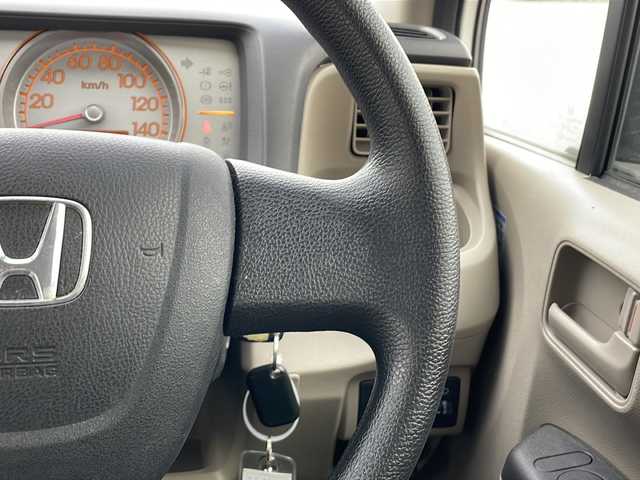 ホンダ ライフ C 富山県 2013(平25)年 9.2万km タフタホワイト 禁煙車/社外メモリナビ/純正フロアマット/社外ＥＴＣ/リモコンキー/ハロゲンヘッドライト/横滑り防止装置/パワーウィンドウ