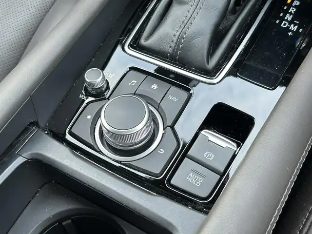 マツダ アテンザ ワゴン XD Lパッケージ 道南・函館 2018(平30)年 3.4万km スノーフレイクホワイトパールマイカ /純正ナビ//フルセグＴＶ//ドライブレコーダー//全周位カメラ//サンルーフ//シートヒーター//ベンチレーション//ブラインドスポットモニター//クルーズコントロール//レーンキープアシスト//コーナーセンサー//オートライト//オートハイビーム//ＢＯＳＥスピーカー//レザーシート//ルーフレール//ステアリングヒーター//フロアマット//スマートキー//ETC