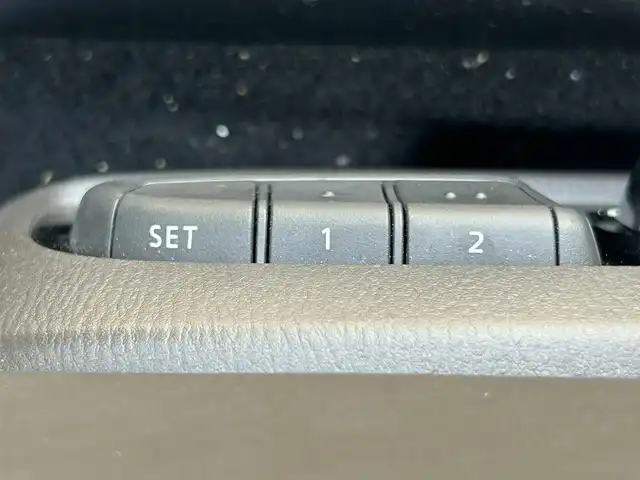 マツダ アテンザ ワゴン XD Lパッケージ 道南・函館 2018(平30)年 3.4万km スノーフレイクホワイトパールマイカ /純正ナビ//フルセグＴＶ//ドライブレコーダー//全周位カメラ//サンルーフ//シートヒーター//ベンチレーション//ブラインドスポットモニター//クルーズコントロール//レーンキープアシスト//コーナーセンサー//オートライト//オートハイビーム//ＢＯＳＥスピーカー//レザーシート//ルーフレール//ステアリングヒーター//フロアマット//スマートキー//ETC