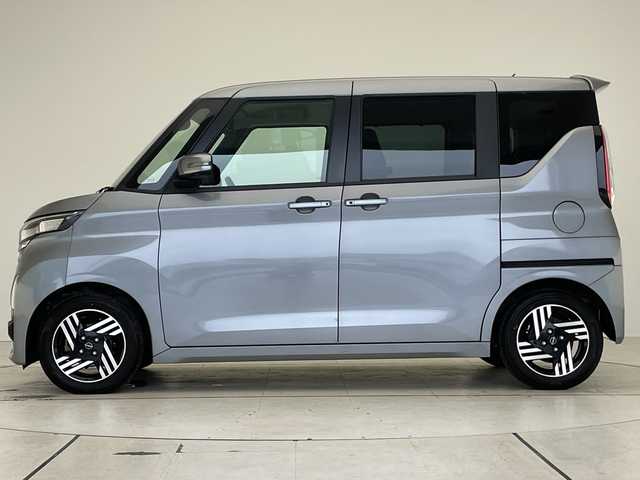 日産 ルークス HWS X プロパイロットED 愛知県 2023(令5)年 3.8万km チタニウムグレーメタリック プロパイロット/純正ナビ/全方位カメラ/両側パワースライドドア/クルーズコントロール/コーナーセンサー/純正アルミホイール/LEDヘッドライト/インテリジェントミラー/オートライト/ETC/衝突軽減システム/フルセグ/CD DVD/Bluetooth/ステアリングスイッチ/スマートキー/プッシュスタート